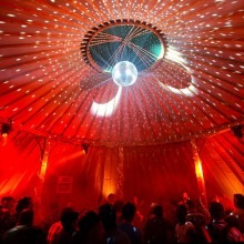 green-yurt-hire-uk-with-Alex-Green-and-Phil-Stockton-91