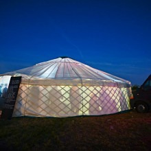 green-yurt-hire-uk-with-Alex-Green-and-Phil-Stockton-91