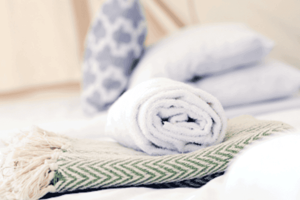 green yurts bedding 600x400.png